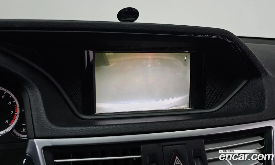 Mercedes-Benz E-Class 2010 1.8 автомат (гидро), фото 15