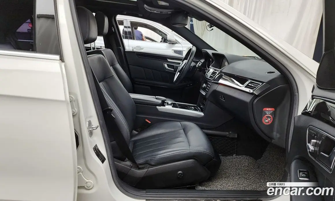 Mercedes-Benz E-Class 2013 2.1 автомат (гидро), фото 11