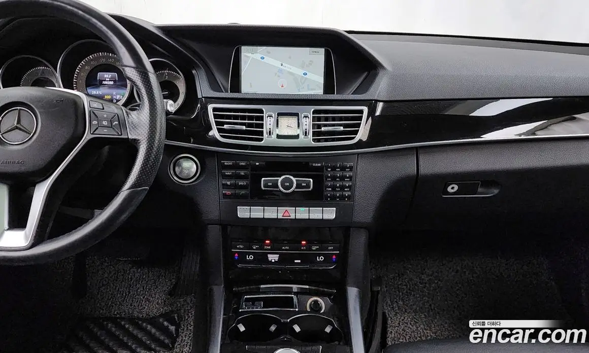 Mercedes-Benz E-Class 2013 2.1 автомат (гидро), фото 14