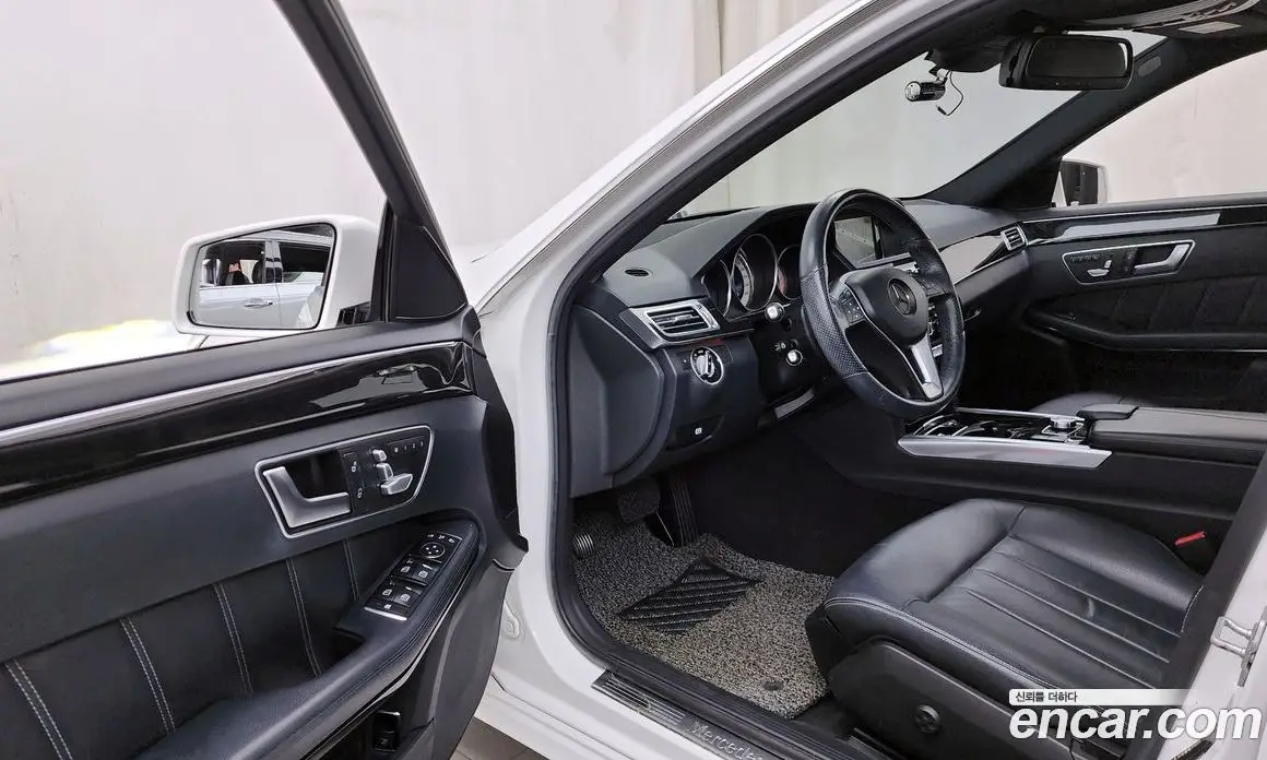 Mercedes-Benz E-Class 2013 2.1 автомат (гидро), фото 10