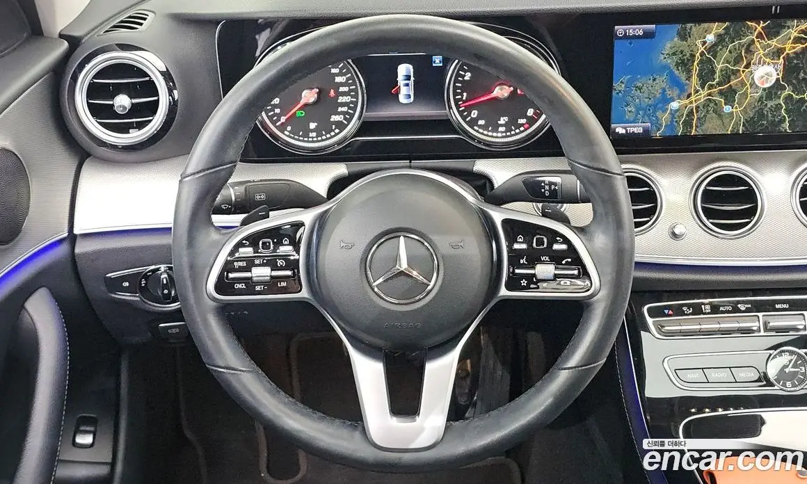 Mercedes-Benz E-Class 2018 2.0 автомат (гидро), фото 11 Mercedes-Benz E-Class 2018 2.0 автомат (гидро), фото 11