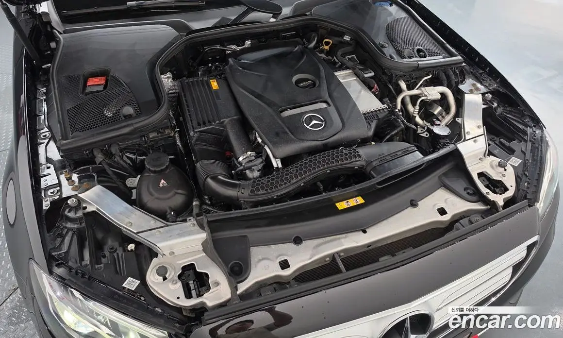 Mercedes-Benz E-Class 2019 2.0 автомат (гидро), фото 6 Mercedes-Benz E-Class 2019 2.0 автомат (гидро), фото 6