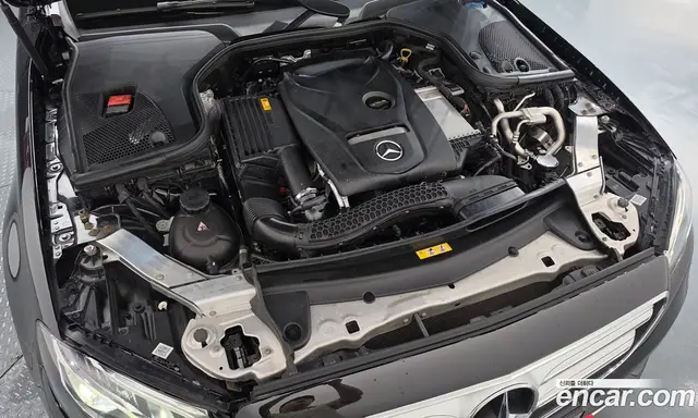 Mercedes-Benz E-Class 2019 2.0 автомат (гидро), миниатюра 6 Mercedes-Benz E-Class 2019 2.0 автомат (гидро), миниатюра 6