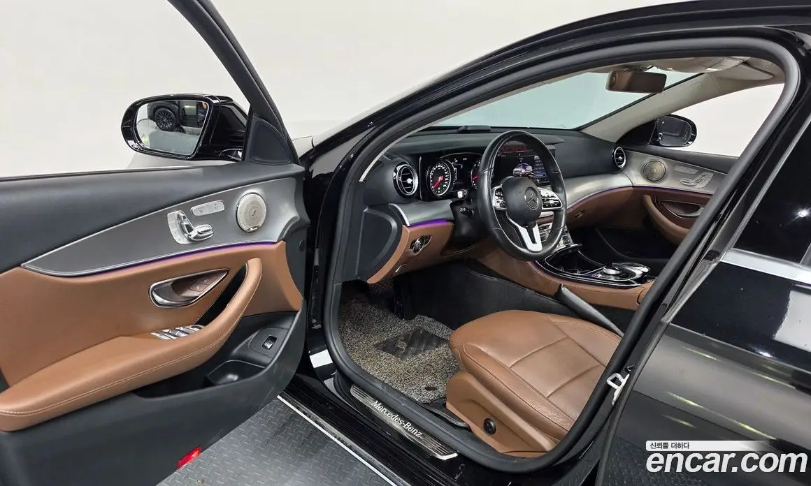 Mercedes-Benz E-Class 2019 2.0 автомат (гидро), фото 10 Mercedes-Benz E-Class 2019 2.0 автомат (гидро), фото 10
