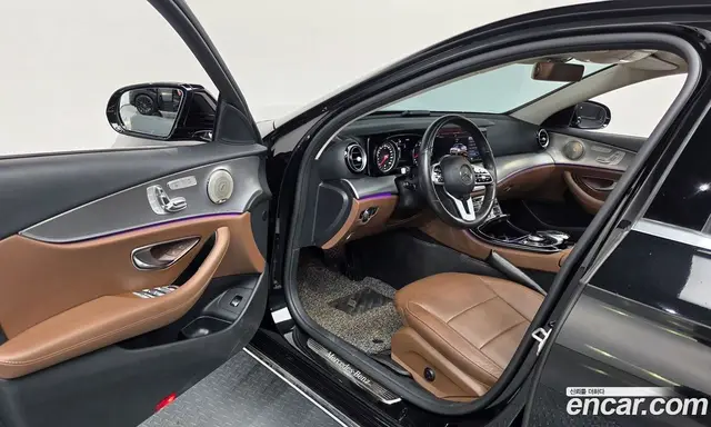 Mercedes-Benz E-Class 2019 2.0 автомат (гидро), миниатюра 10 Mercedes-Benz E-Class 2019 2.0 автомат (гидро), миниатюра 10
