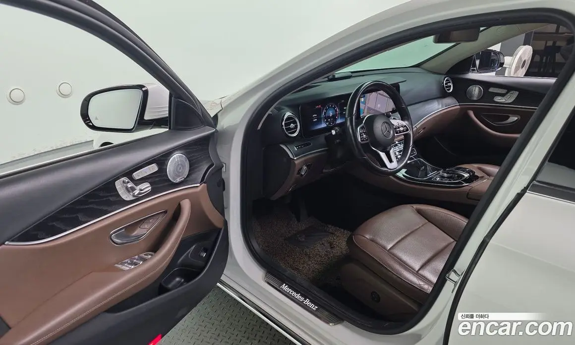 Mercedes-Benz E-Class 2020 2.0 автомат (гидро), фото 11