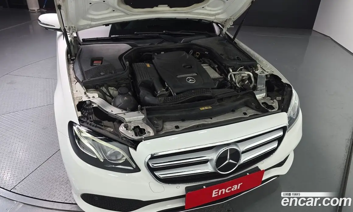 Mercedes-Benz E-Class 2020 2.0 автомат (гидро), фото 6