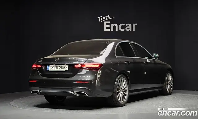 Mercedes-Benz E-Class 2021 2.0 автомат (гидро), миниатюра 2 Mercedes-Benz E-Class 2021 2.0 автомат (гидро), миниатюра 2