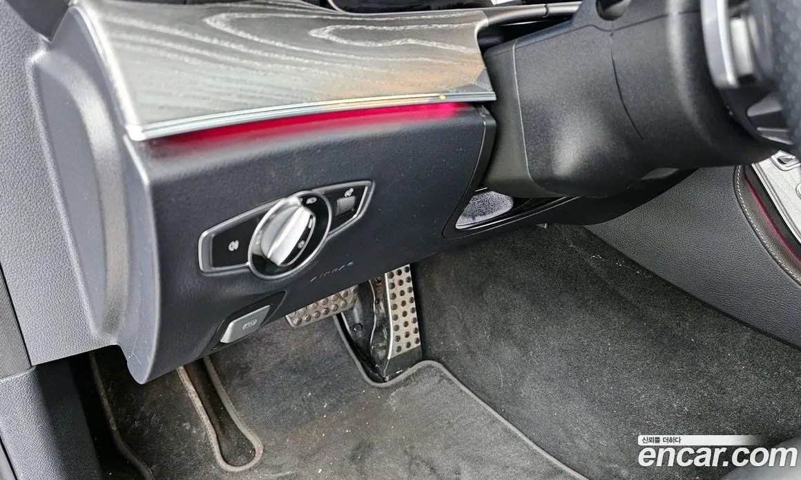 Mercedes-Benz E-Class 2021 2.0 автомат (гидро), фото 16 Mercedes-Benz E-Class 2021 2.0 автомат (гидро), фото 16