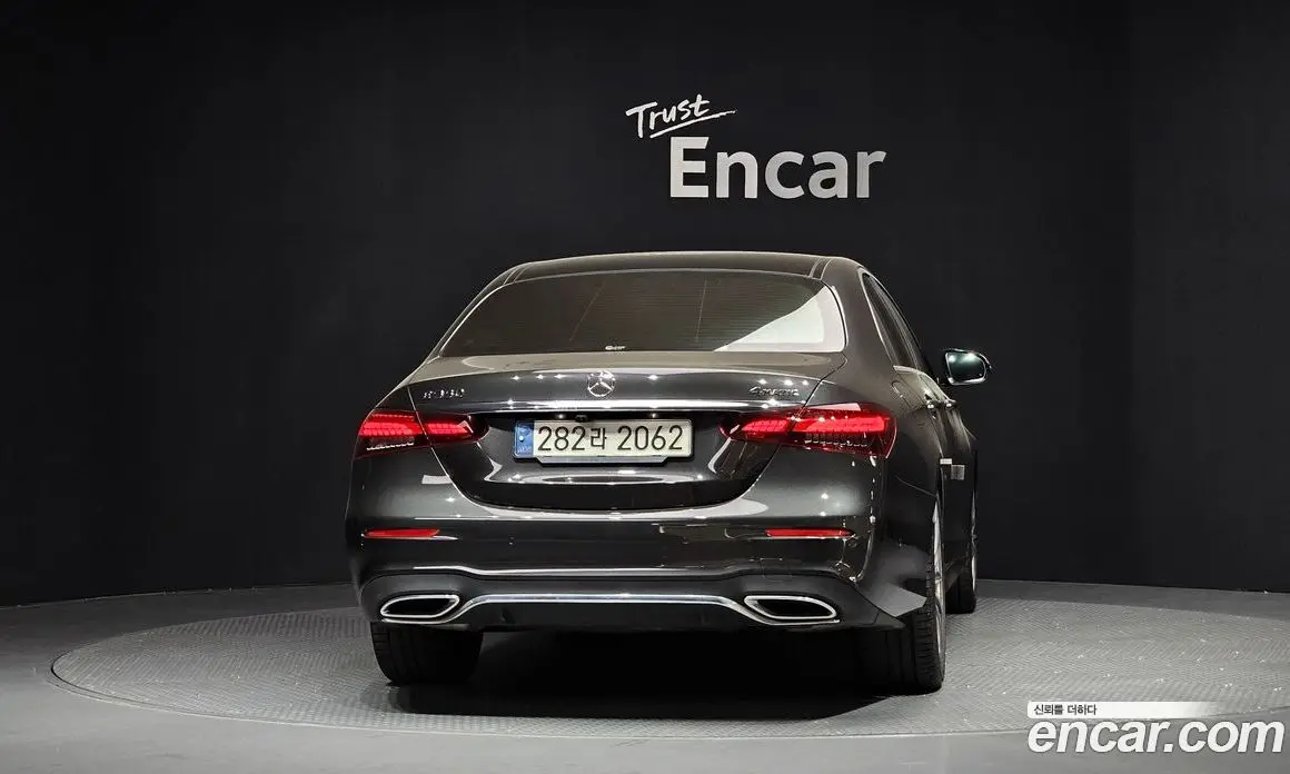 Mercedes-Benz E-Class 2021 2.0 автомат (гидро), фото 4 Mercedes-Benz E-Class 2021 2.0 автомат (гидро), фото 4