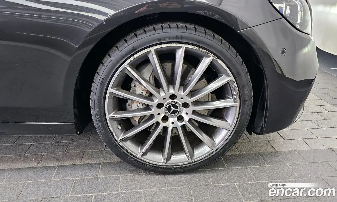 Mercedes-Benz E-Class 2021 2.0 автомат (гидро), фото 5 Mercedes-Benz E-Class 2021 2.0 автомат (гидро), фото 5