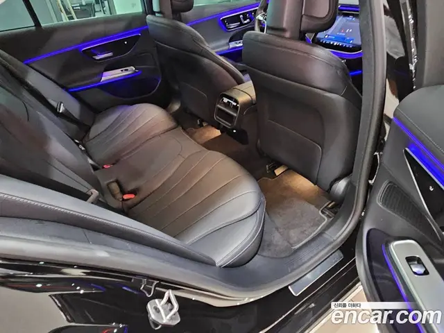Mercedes-Benz E-Class 2024 2.0 автомат (гидро), миниатюра 12