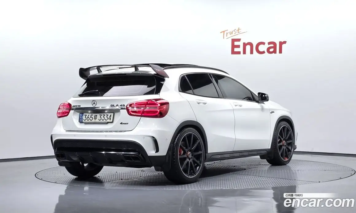 Mercedes-Benz GLA-Class 2016 2.0 автомат (гидро), фото 2 Mercedes-Benz GLA-Class 2016 2.0 автомат (гидро), фото 2