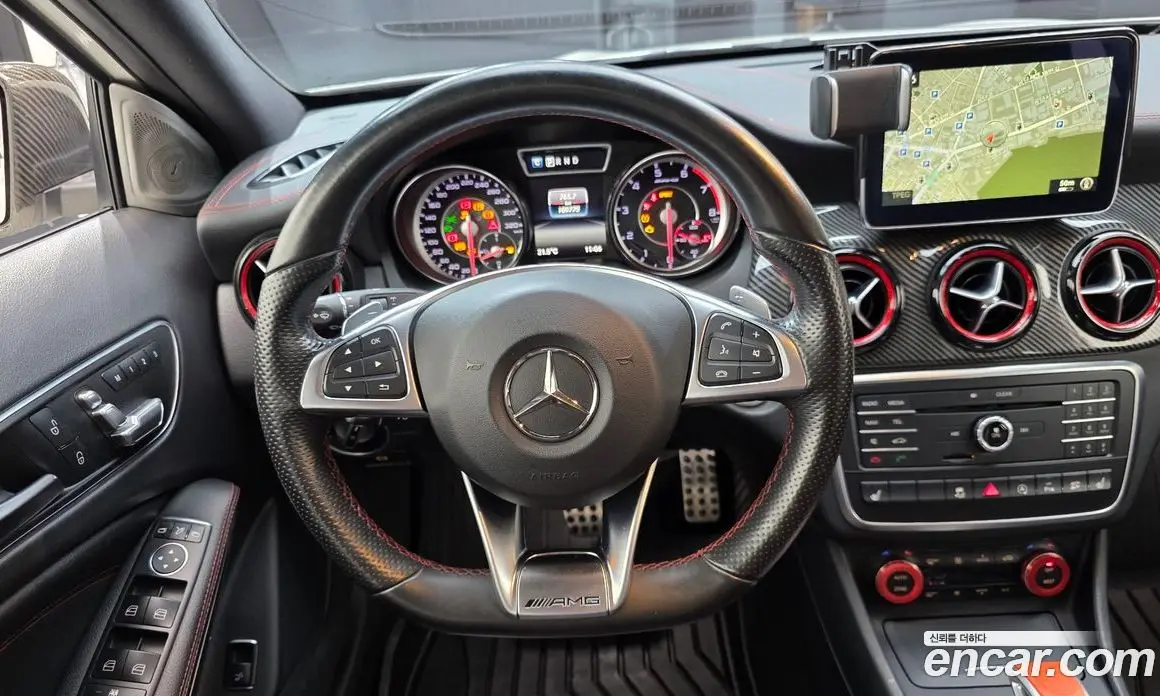 Mercedes-Benz GLA-Class 2016 2.0 автомат (гидро), фото 13 Mercedes-Benz GLA-Class 2016 2.0 автомат (гидро), фото 13