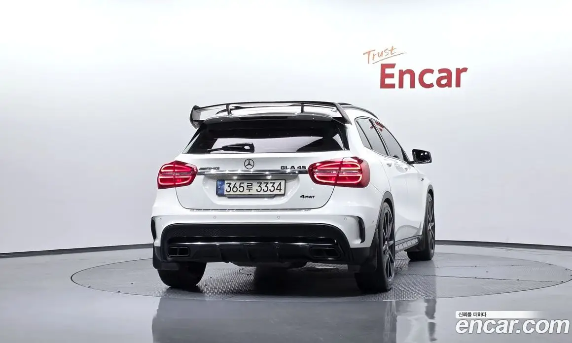 Mercedes-Benz GLA-Class 2016 2.0 автомат (гидро), фото 4 Mercedes-Benz GLA-Class 2016 2.0 автомат (гидро), фото 4