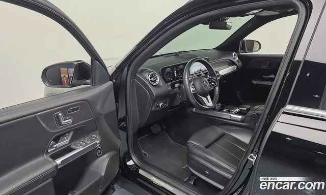 Mercedes-Benz GLB-Class 2020 2.0 автомат (гидро), миниатюра 10 Mercedes-Benz GLB-Class 2020 2.0 автомат (гидро), миниатюра 10