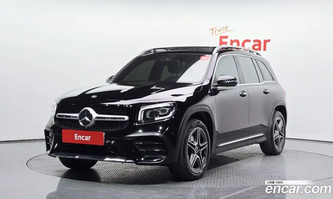 Mercedes-Benz GLB-Class 2021 2.0 автомат (гидро), фото 1 Mercedes-Benz GLB-Class 2021 2.0 автомат (гидро), фото 1