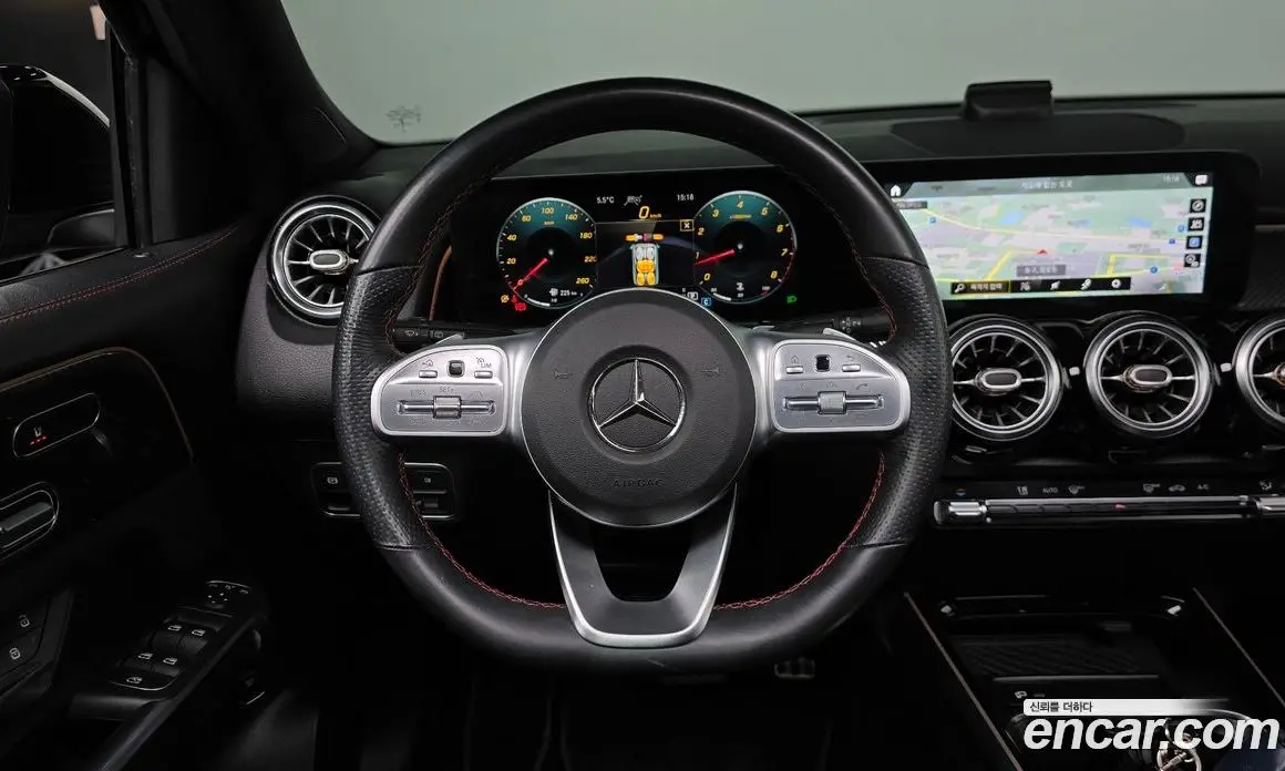 Mercedes-Benz GLB-Class 2021 2.0 автомат (гидро), фото 13 Mercedes-Benz GLB-Class 2021 2.0 автомат (гидро), фото 13