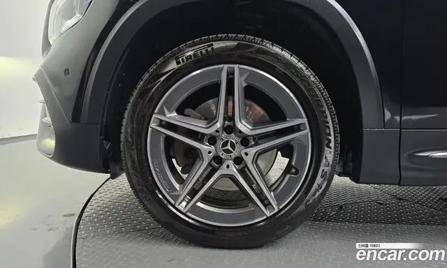 Mercedes-Benz GLB-Class 2021 2.0 автомат (гидро), миниатюра 5 Mercedes-Benz GLB-Class 2021 2.0 автомат (гидро), миниатюра 5