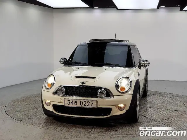 Mini Cooper 2011 1.6 автомат (гидро), миниатюра 2