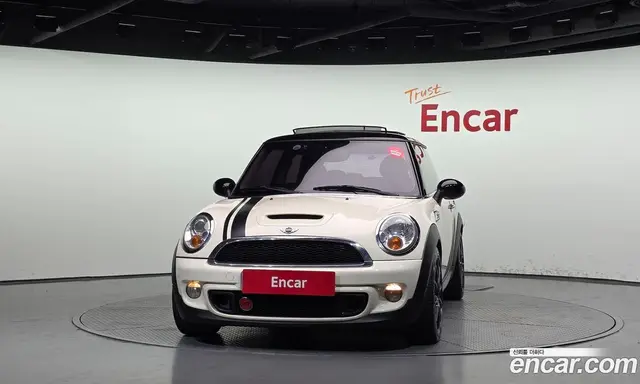 Mini Cooper 2011 1.6 автомат (гидро), миниатюра 3