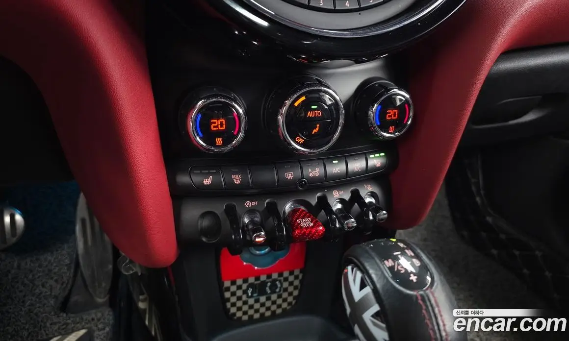 Mini Cooper 2015 2.0 автомат (гидро), фото 19