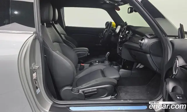 Mini Cooper 2023 автомат (гидро), миниатюра 11