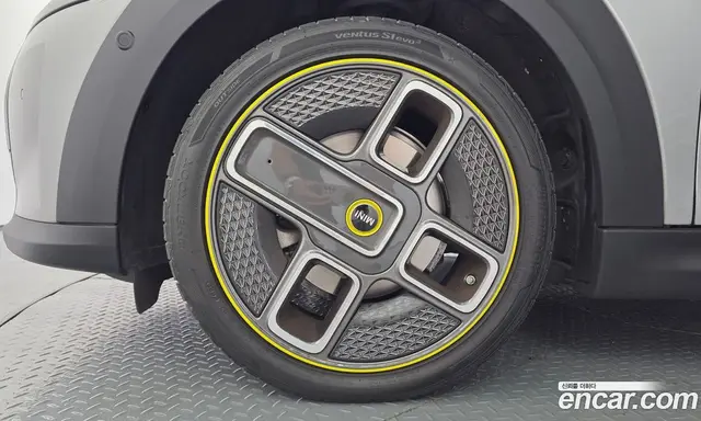 Mini Cooper 2023 автомат (гидро), миниатюра 5