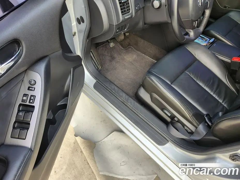 Nissan Altima 2010 3.5 автомат (вариатор), фото 13