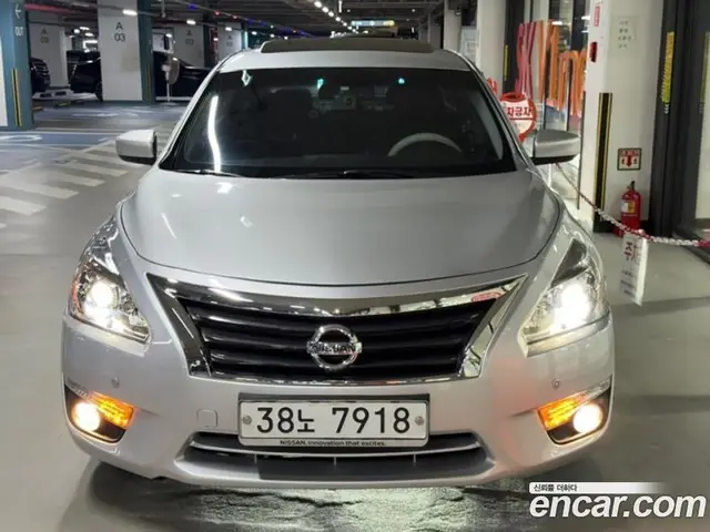 Nissan Altima, 2013, 93 974 км