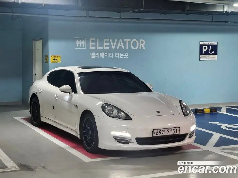 Porsche Panamera 2011 4.8 автомат (гидро), фото 2 Porsche Panamera 2011 4.8 автомат (гидро), фото 2