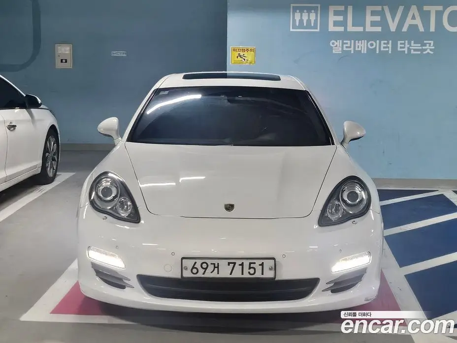 Porsche Panamera 2011 4.8 автомат (гидро), фото 4 Porsche Panamera 2011 4.8 автомат (гидро), фото 4