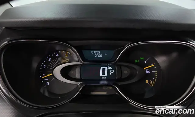 Renault (Samsung) QM3 2014 1.5 автомат (гидро), миниатюра 8 Renault (Samsung) QM3 2014 1.5 автомат (гидро), миниатюра 8