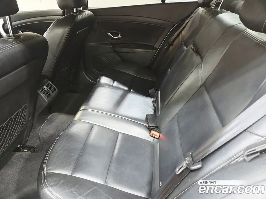Renault (Samsung) SM3 2010 1.6 автомат (гидро), фото 15 Renault (Samsung) SM3 2010 1.6 автомат (гидро), фото 15