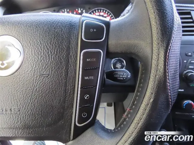 SsangYong Korando 2014 2.0 автомат (гидро), миниатюра 11