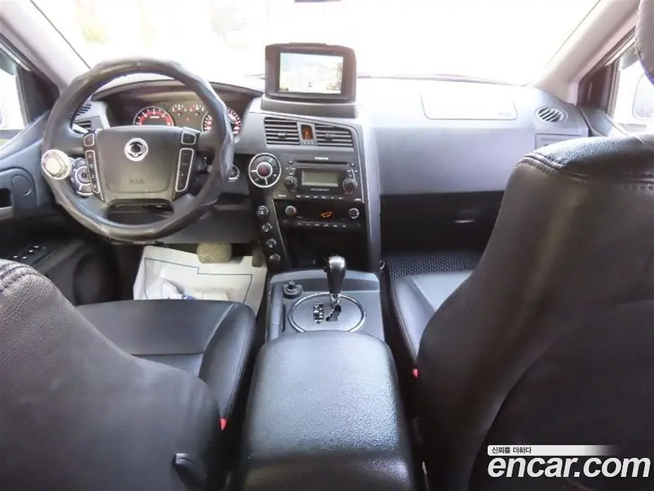 SsangYong Korando 2014 2.0 автомат (гидро), фото 15