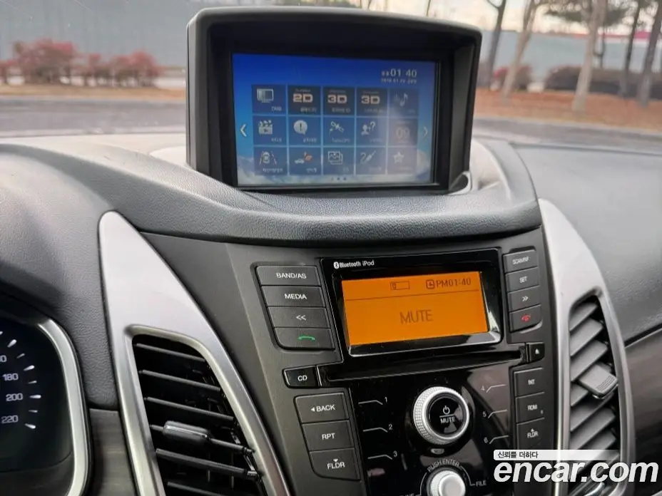 SsangYong Korando 2014 2.0 автомат (гидро), фото 11 SsangYong Korando 2014 2.0 автомат (гидро), фото 11