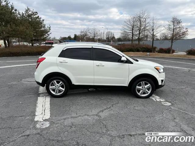 SsangYong Korando 2014 2.0 автомат (гидро), миниатюра 3 SsangYong Korando 2014 2.0 автомат (гидро), миниатюра 3