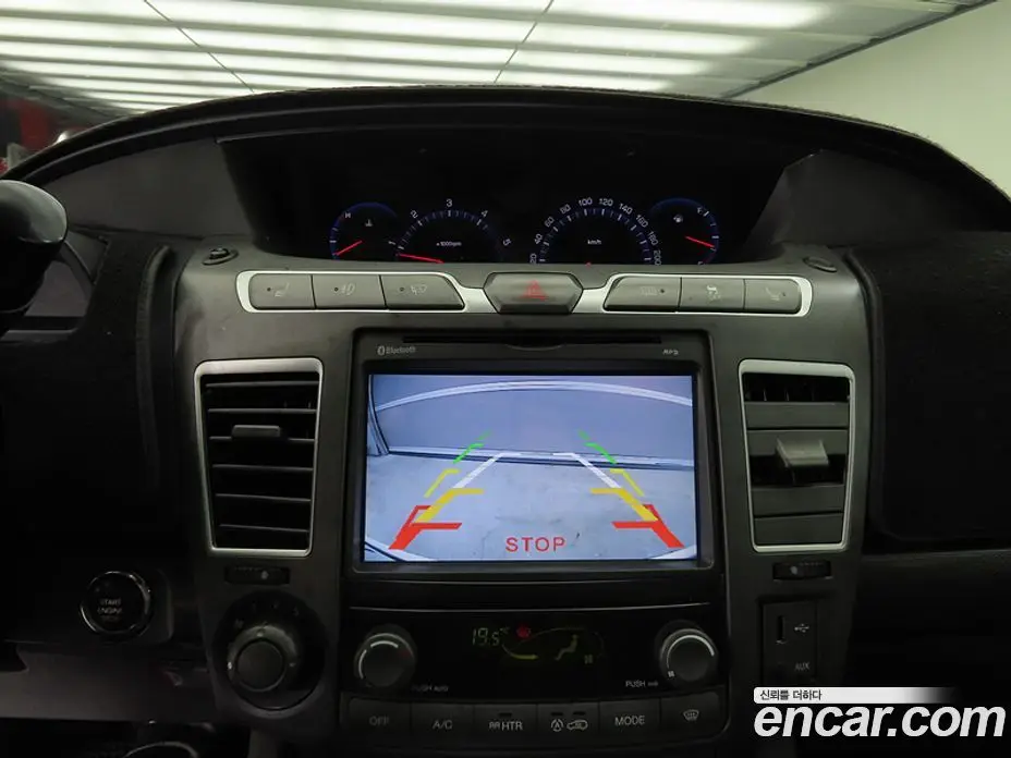 SsangYong Korando 2014 2.0 автомат (гидро), фото 12