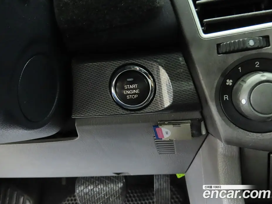 SsangYong Korando 2014 2.0 автомат (гидро), фото 10