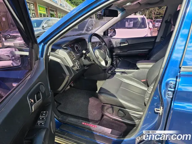 SsangYong Korando 2015 2.0 автомат (гидро), миниатюра 7