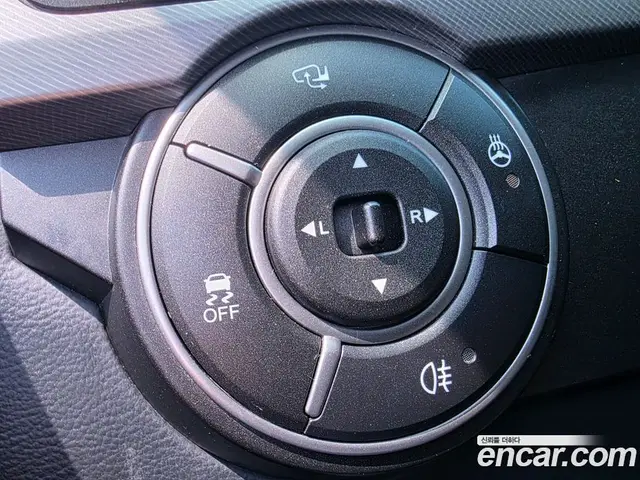 SsangYong Korando 2017 2.2 автомат (гидро), миниатюра 11 SsangYong Korando 2017 2.2 автомат (гидро), миниатюра 11