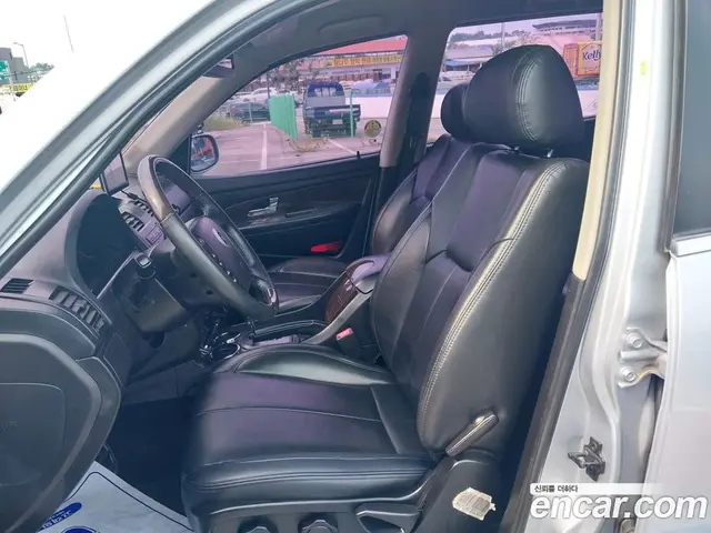 SsangYong Rexton 2010 2.7 автомат (гидро), миниатюра 11 SsangYong Rexton 2010 2.7 автомат (гидро), миниатюра 11