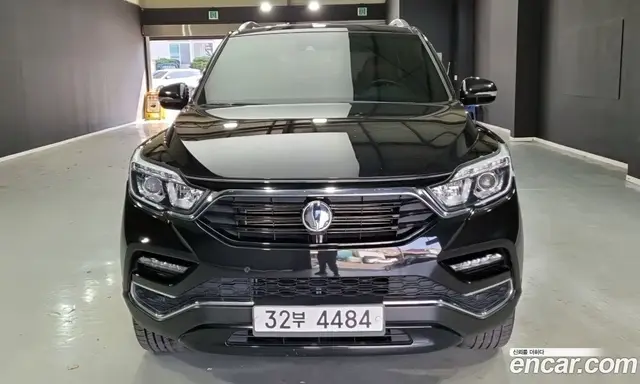 SsangYong Rexton 2018 2.2 автомат (гидро), миниатюра 2
