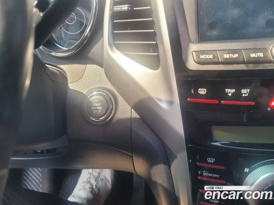 SsangYong TIBOLI 2016 1.6 автомат (гидро), фото 13 SsangYong TIBOLI 2016 1.6 автомат (гидро), фото 13