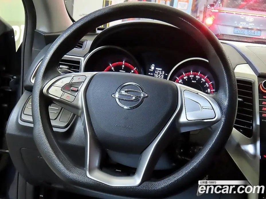 SsangYong TIBOLI 2016 1.6 автомат (гидро), фото 8