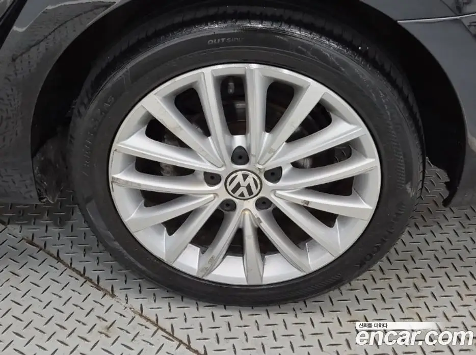 Volkswagen Jetta 2014 1.6 автомат (гидро), фото 18 Volkswagen Jetta 2014 1.6 автомат (гидро), фото 18