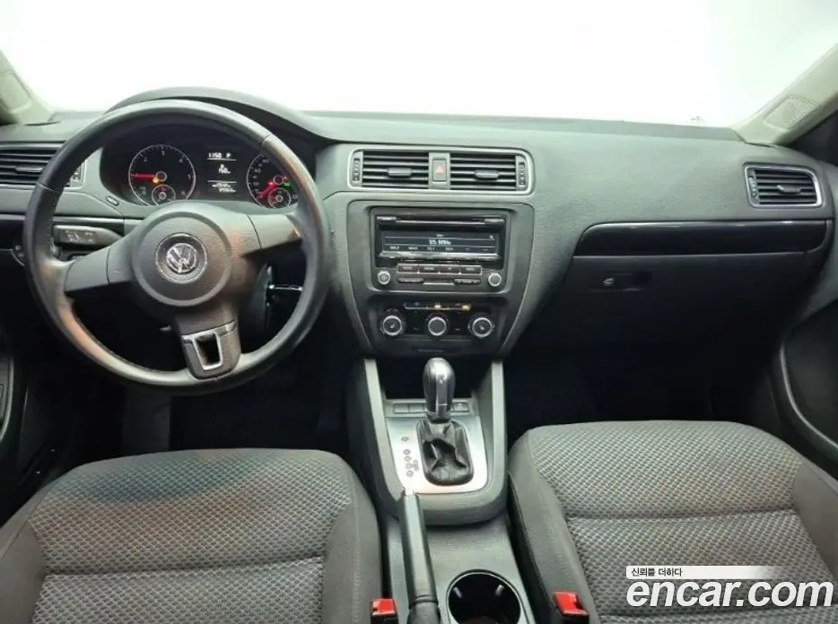 Volkswagen Jetta 2014 1.6 автомат (гидро), фото 7 Volkswagen Jetta 2014 1.6 автомат (гидро), фото 7