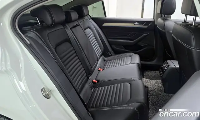Volkswagen Passat 2022 2.0 автомат (гидро), миниатюра 12