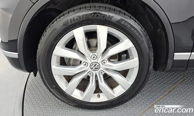 Volkswagen Touareg 2016 3.0 автомат (гидро), миниатюра 5 Volkswagen Touareg 2016 3.0 автомат (гидро), миниатюра 5